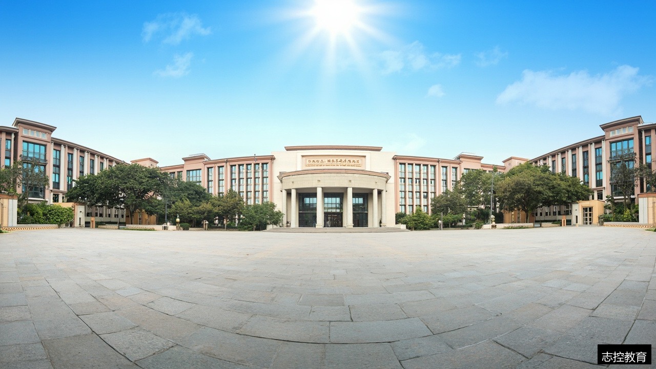 宁波美容培训哪家好？志控教育全日制高职，不是小作坊培训班