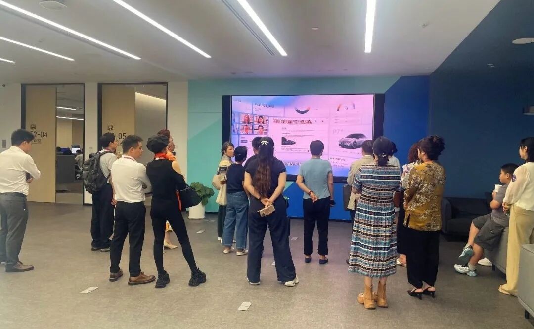 同光资本同光商学院企业家走进字节飞书:AI时代组织自驱管理参访研学