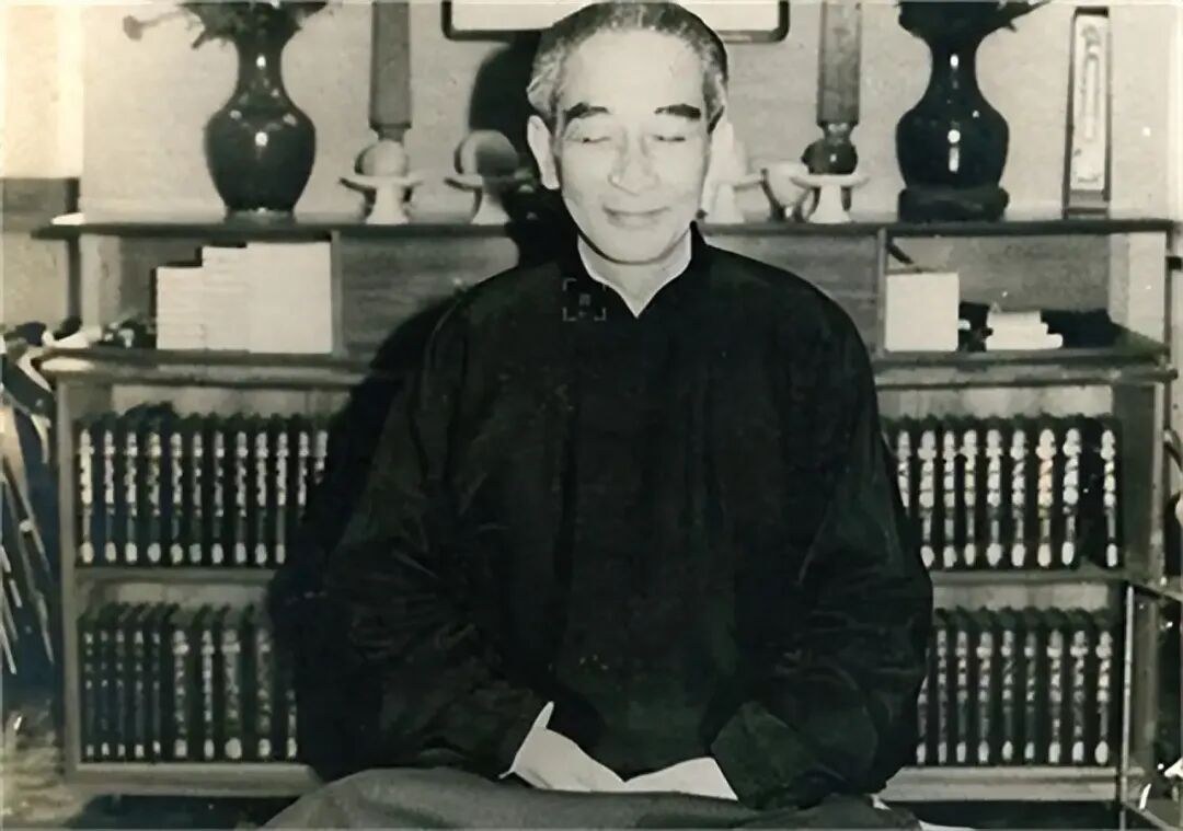 南师谈辟谷为什么不能盲试？武当山7天清水辟谷营的服气、清水静修和入营提醒