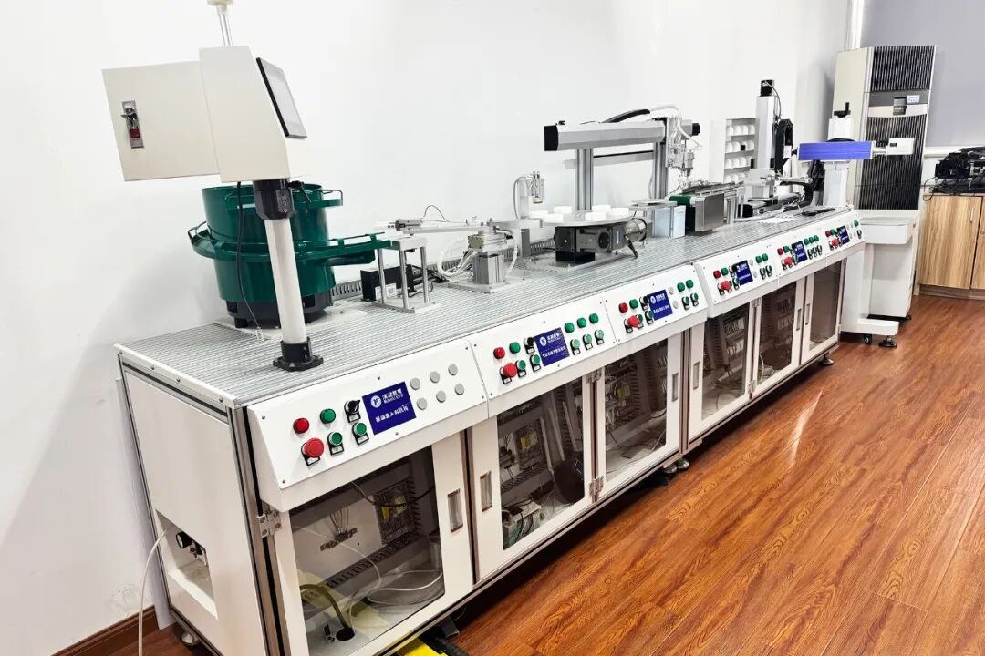 苏州吴江滨湖教育智能制造全职班第54期8月10日开班:PLC工控编程与工业机器人招生