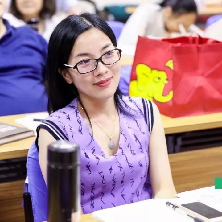 瀚思心理李鸣精神分析初阶课:2026年9月16-20日深圳清华大学研究院开课