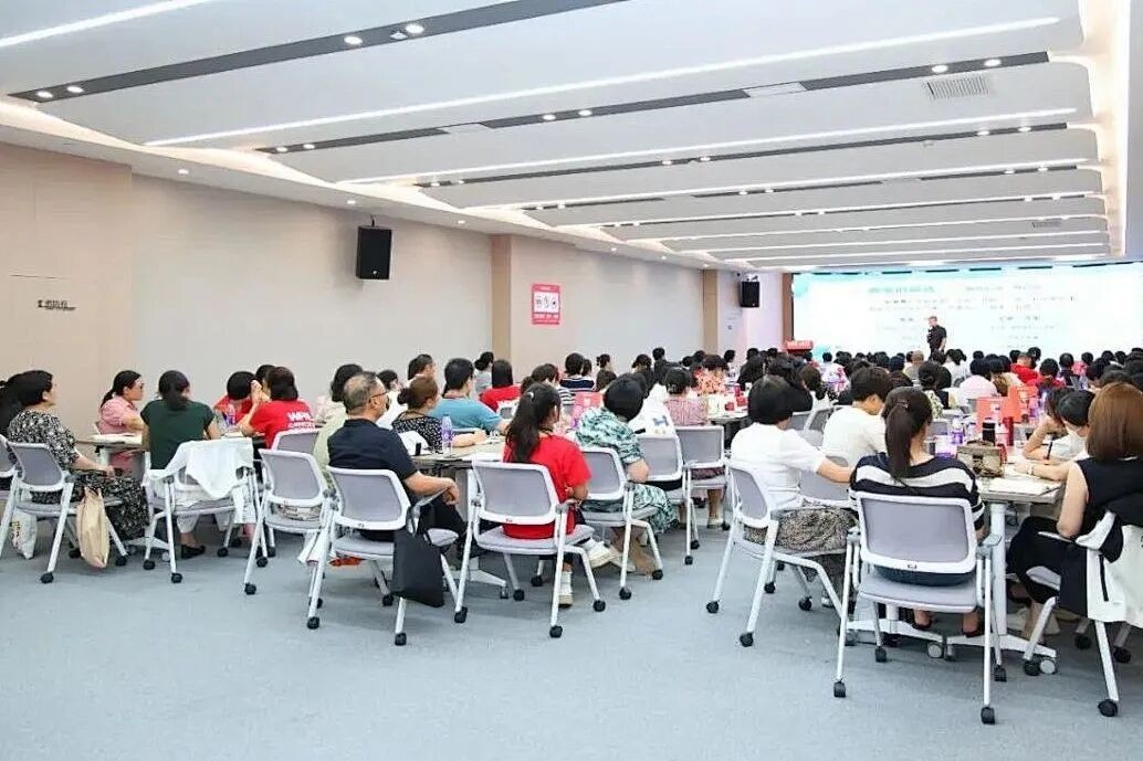 王克老师主讲:心时代父母第9期《心身心理学中级班》8月21日郑州开课提醒