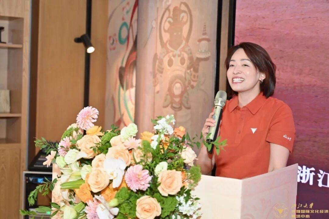 丝路华章行者无疆:浙江大学国学智慧与管理应用高级研修班二十三期敦煌游学圆满结业