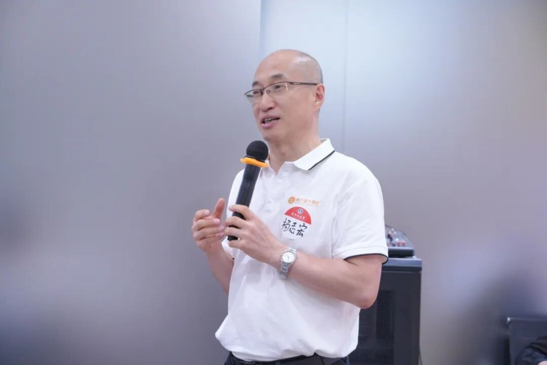 张妮带队：商帅商学院陕西校友会8月29日走访黄元御今清堂，探索医养产业新范式