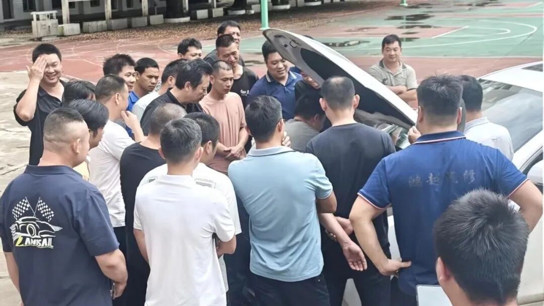 深圳市新能源汽车促进会观察：新能源车越来越多，三电维修人才为什么不够