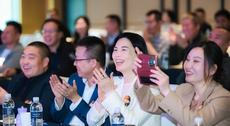 传统实体企业陷入同质化内卷怎么办?运河私董会导师闭门诊断业务新拐点