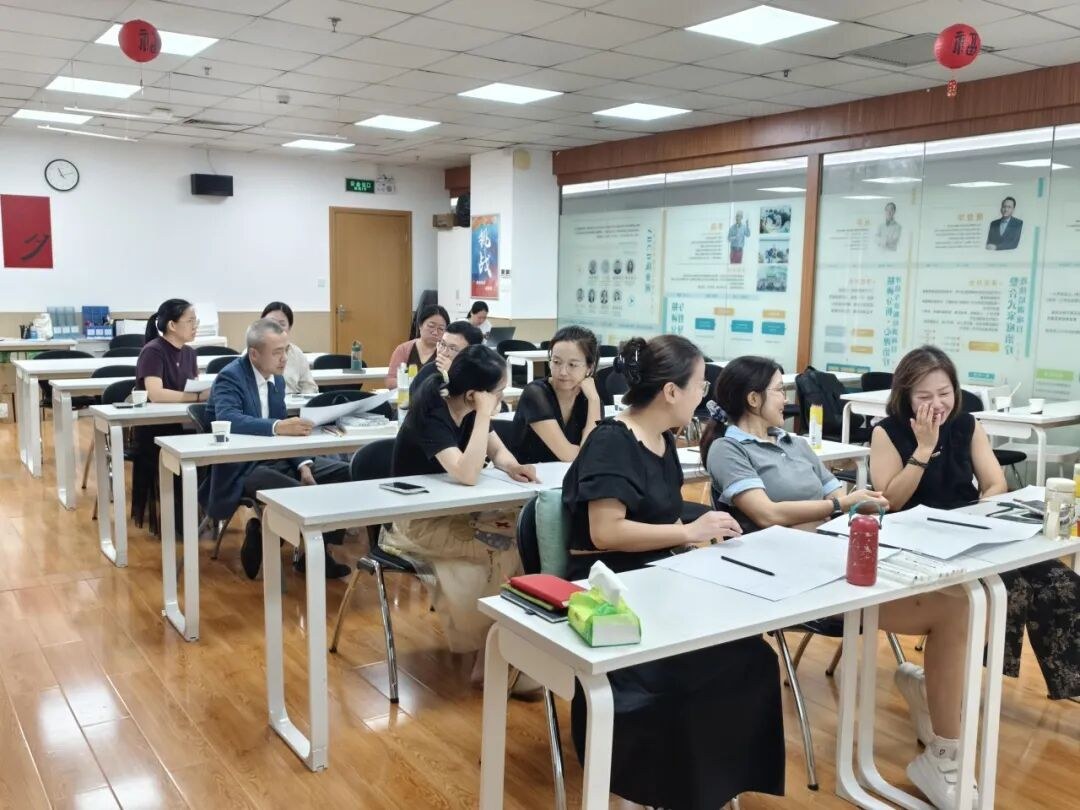 瀚思心理中国心理学会心理咨询师三级培训招生:212学时4980元怎么学