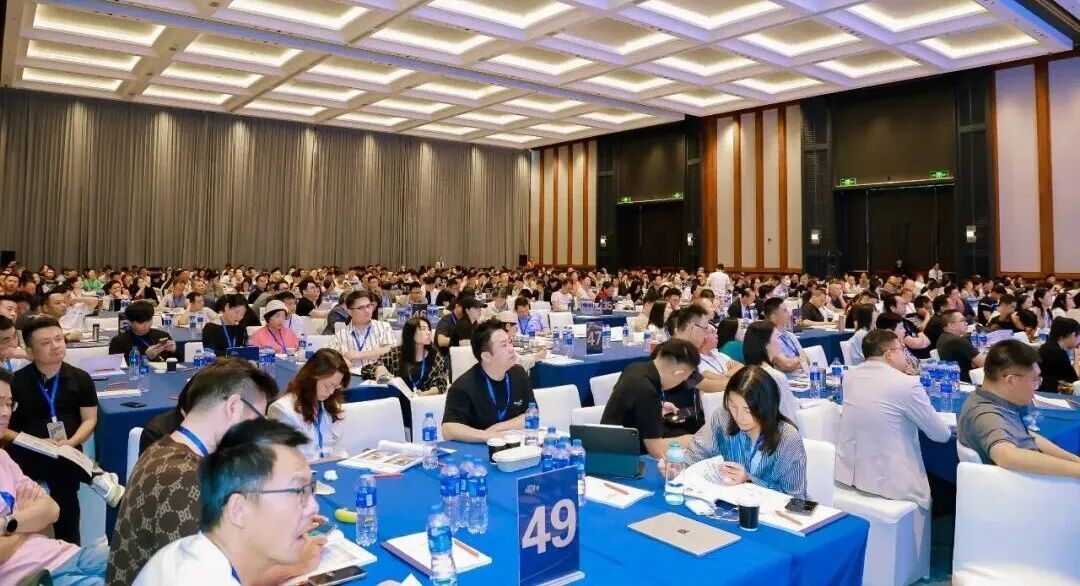 刘海峰、萩原富三郎、角直树、傅志军授课:一亿中流2035战略私董会季度大课深圳举行