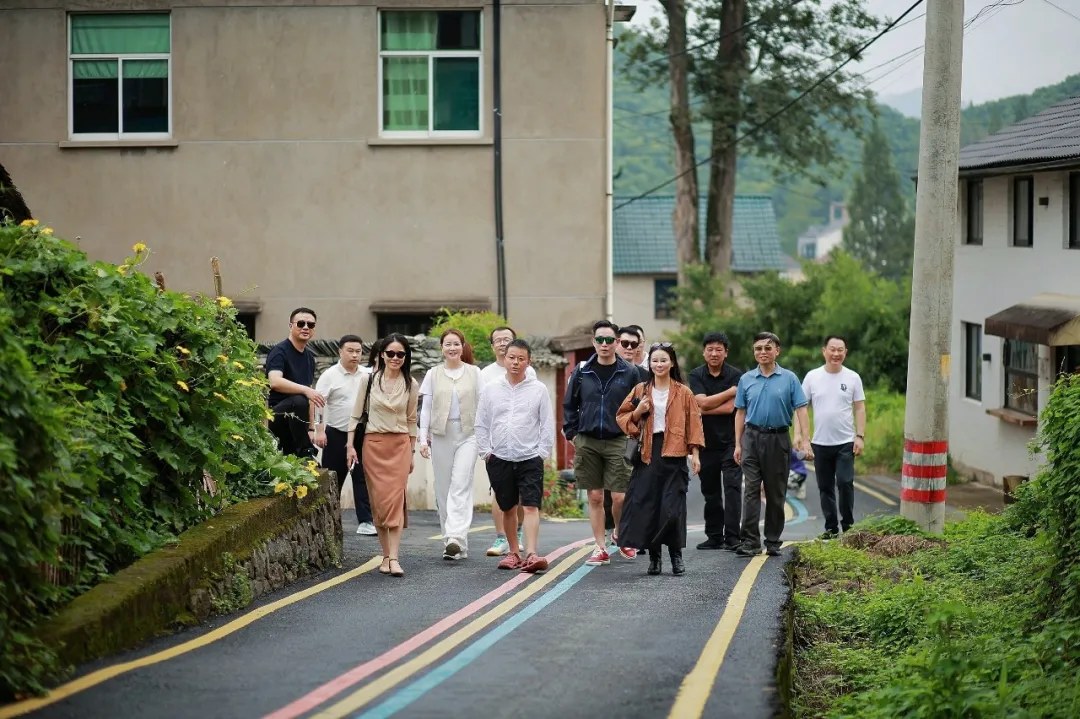 同光商学院EMBA105期结业回顾:从上海开学到新昌联谊与莫干山游学