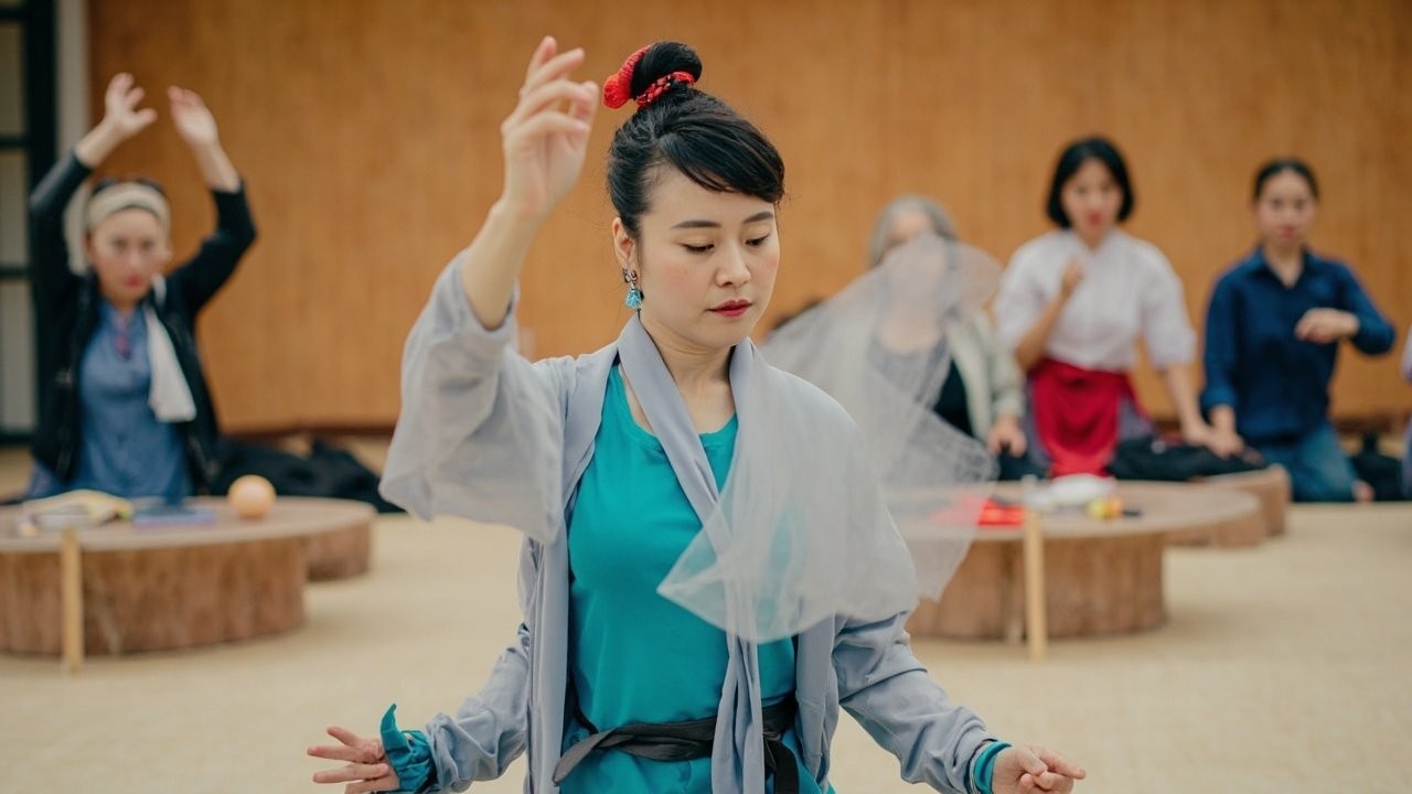 风尚圈旗袍仪态师资认证班的站姿坐姿和5个手位怎么练
